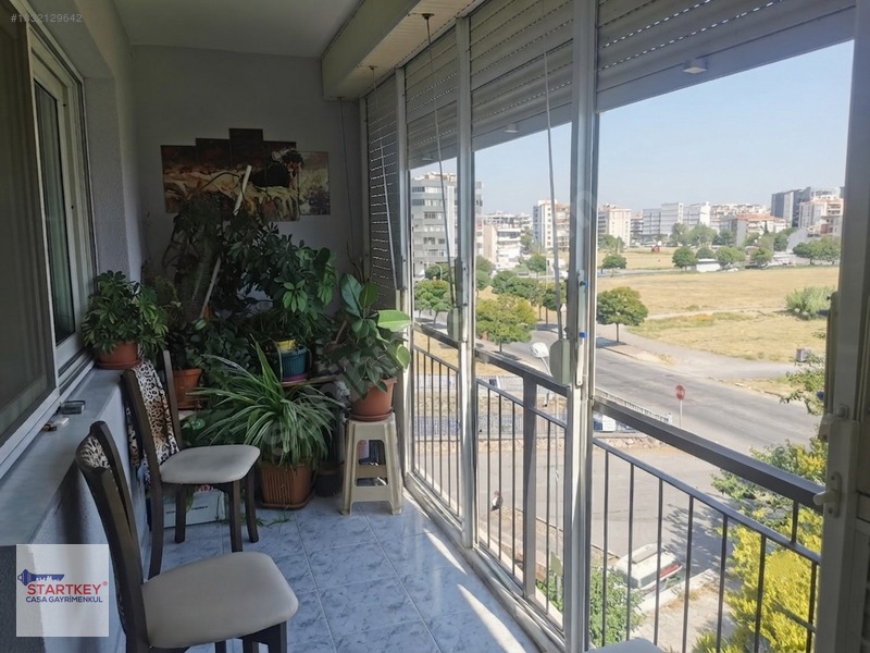 Çiğli Ataşehir'de Merkezi Konumda Kiralık 3+1 Daire — fotoğraf 14