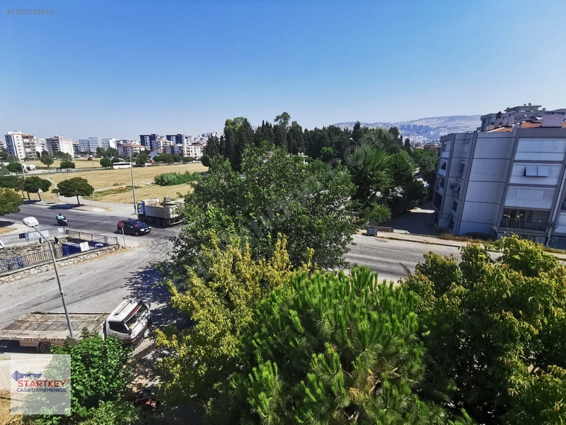 Çiğli Ataşehir'de Merkezi Konumda Kiralık 3+1 Daire — fotoğraf 29