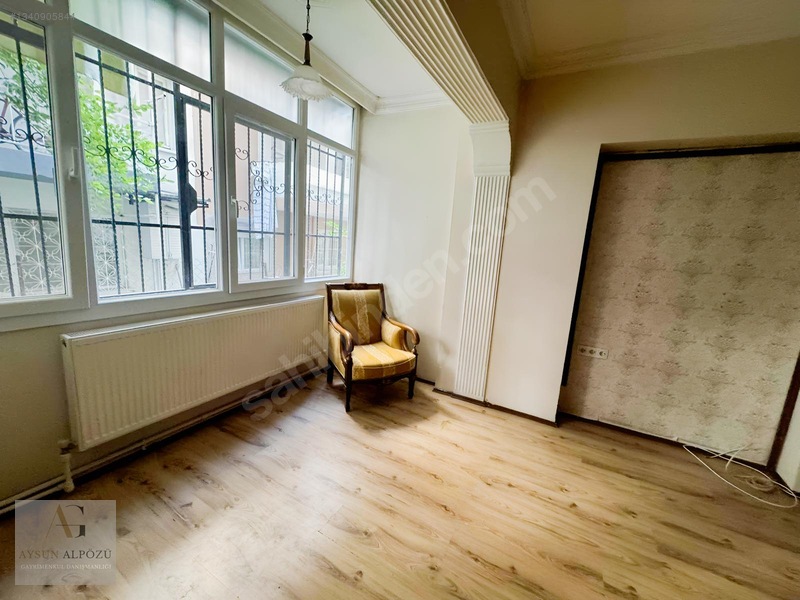Karşıyaka Bahçeli Evler Mah. 2+1 Doğalgaz Kombili Kiralık Daire — fotoğraf 6