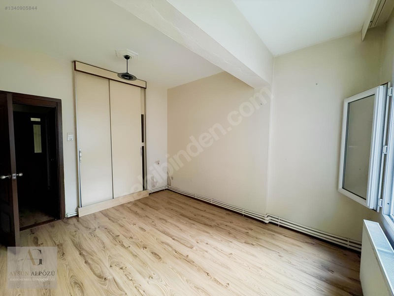 Karşıyaka Bahçeli Evler Mah. 2+1 Doğalgaz Kombili Kiralık Daire — fotoğraf 15