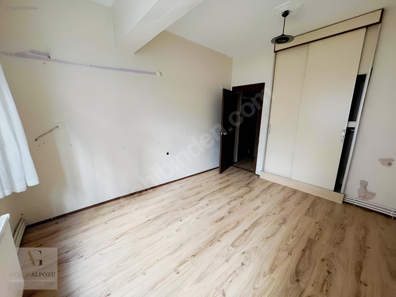 Karşıyaka Bahçeli Evler Mah. 2+1 Doğalgaz Kombili Kiralık Daire — fotoğraf 17