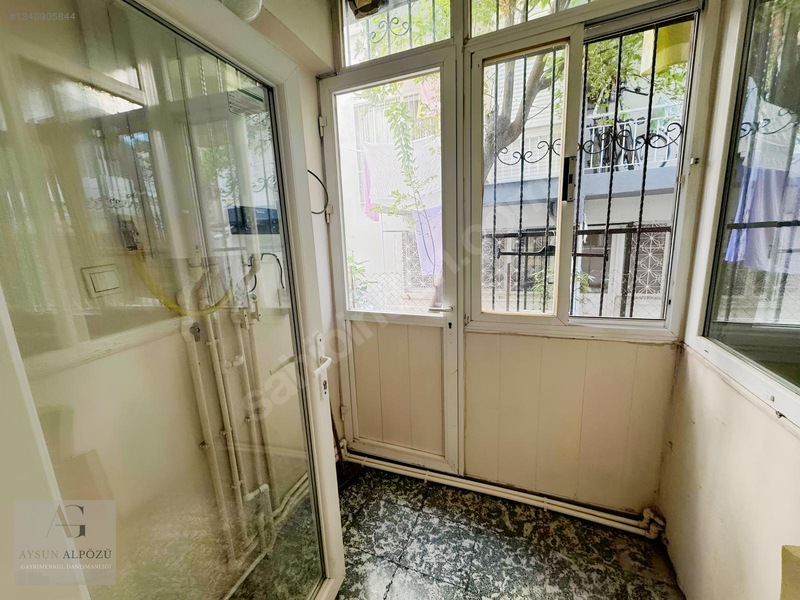 Karşıyaka Bahçeli Evler Mah. 2+1 Doğalgaz Kombili Kiralık Daire — fotoğraf 20