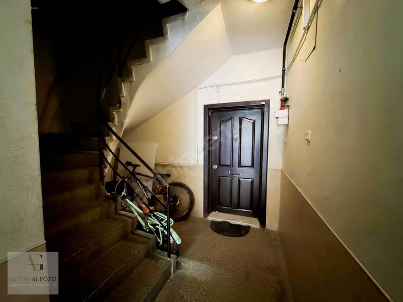 Karşıyaka Bahçeli Evler Mah. 2+1 Doğalgaz Kombili Kiralık Daire — fotoğraf 28