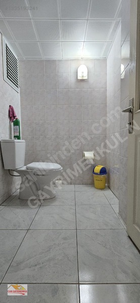 Bulvar Üzerinde Arakatta Doğalgazlı 3+1 2 Banyolu Otoparklı — fotoğraf 31