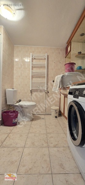 Bulvar Üzerinde Arakatta Doğalgazlı 3+1 2 Banyolu Otoparklı — fotoğraf 33