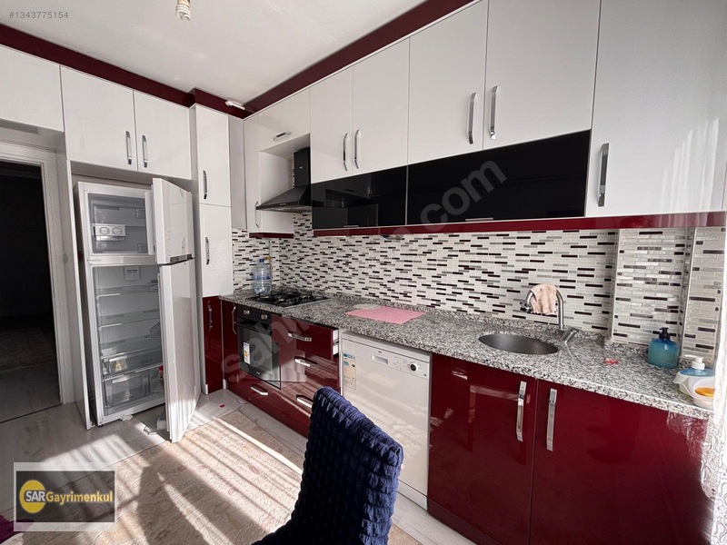 Hüyük Cad. Aşıklar Tepesi Yanı Eşyalı Kiralık Ara Kat 2+1 Daire — fotoğraf 3