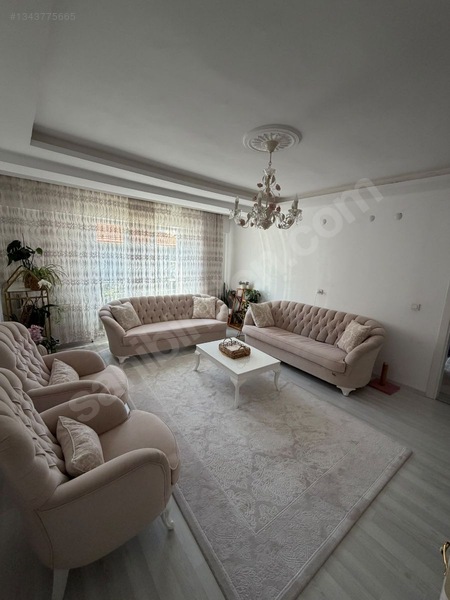 Uzmandan Tavuklukta Satılık Ayarında 3+1 Daire — fotoğraf 3