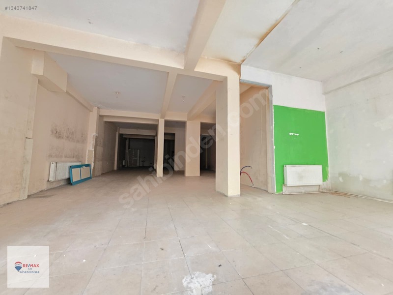 Remax İlke'den Şehir Merkezi'nde Kiralık İş Yeri — fotoğraf 3