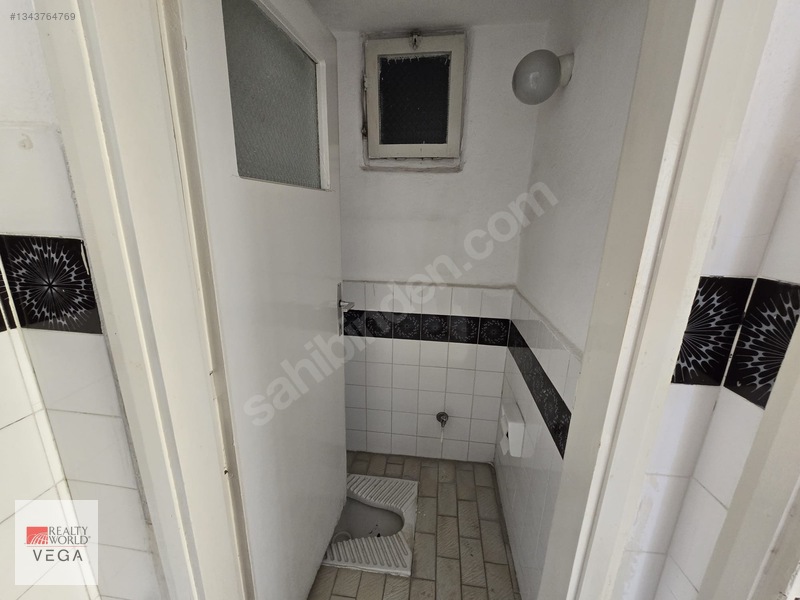 Muratpaşa Kışla Mah. Katta Otoparklı Satılık 3+1 Daire — fotoğraf 19