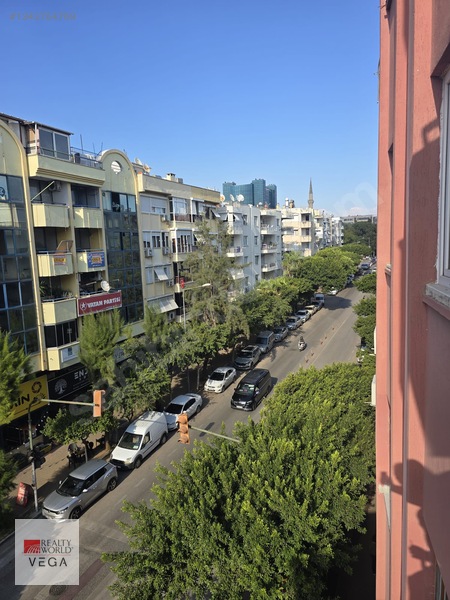 Muratpaşa Kışla Mah. Katta Otoparklı Satılık 3+1 Daire — fotoğraf 27