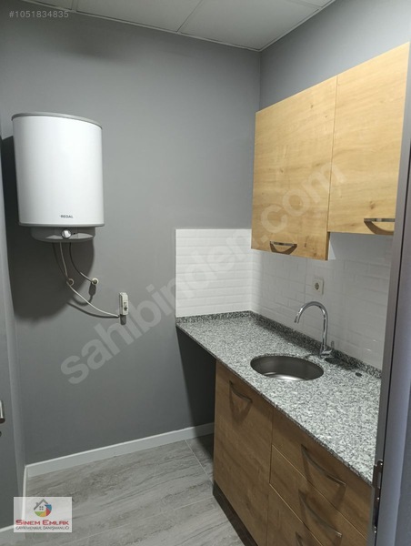 Araştırma Hastanesi Karşısı Arka Cephe B Blok 2.kat Kiralık Ofis — fotoğraf 8