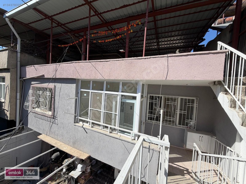 Pekeller Avm Civarı Bakımlı Müstakil Üst Kat — fotoğraf 2