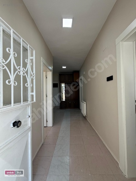 Pekeller Avm Civarı Bakımlı Müstakil Üst Kat — fotoğraf 4