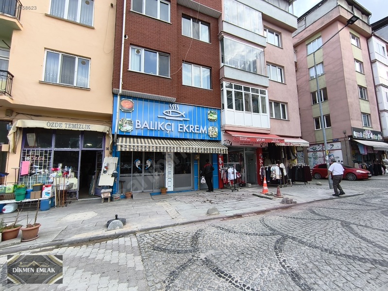Hal Cafe Arkasında Satılık 180 M2 Alana Sahip İşyeri Ve Deposu — fotoğraf 3