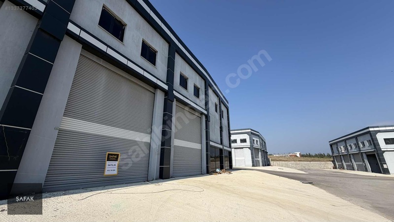 Şafak-toptancılar Sitesinde 220m2 Satılık Depo — fotoğraf 2