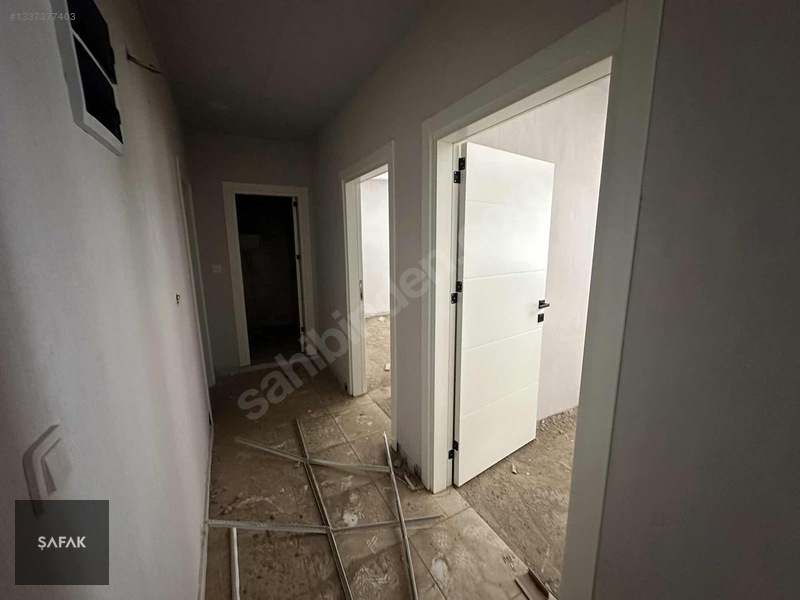 Şafak-toptancılar Sitesinde 220m2 Satılık Depo — fotoğraf 6