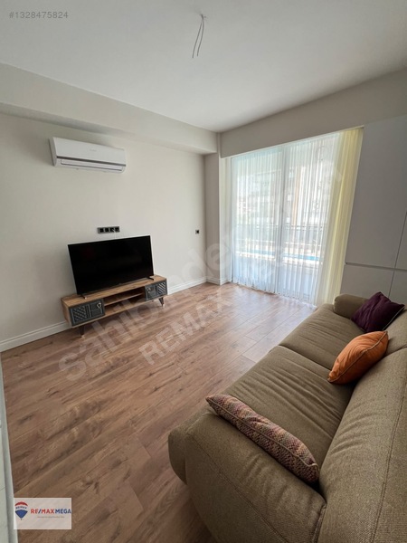 Yeniköy'de Rengiantalya Greenlife Sitesinde Eşyalı 1+1 Kiralık — fotoğraf 3