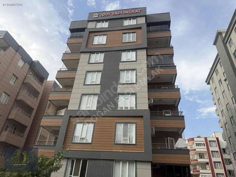 Doğan & Elçi Emlaktan Kiralık 2+1 Lüxs Daire — fotoğraf 3