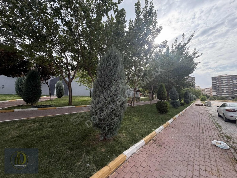 Doğan & Elçi Emlaktan Kiralık 2+1 Lüxs Daire — fotoğraf 5