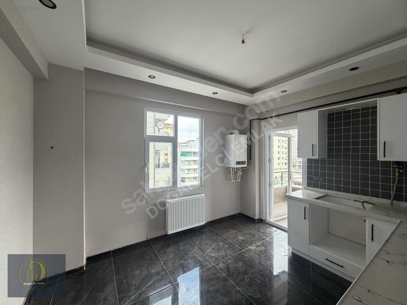 Doğan & Elçi Emlaktan Kiralık 2+1 Lüxs Daire — fotoğraf 32