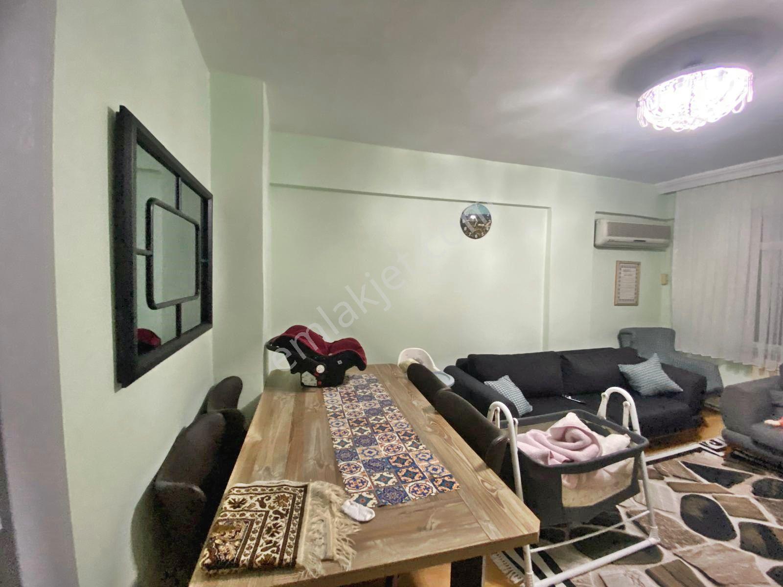 Bahçelievler Cumhuriyet Mah 75,m2-2+1-5,kat Daire — fotoğraf 4