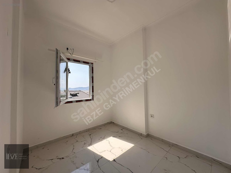 Deniz Manzaralı Kapalı Garajlı Satılık Yeni 2+1 — fotoğraf 11