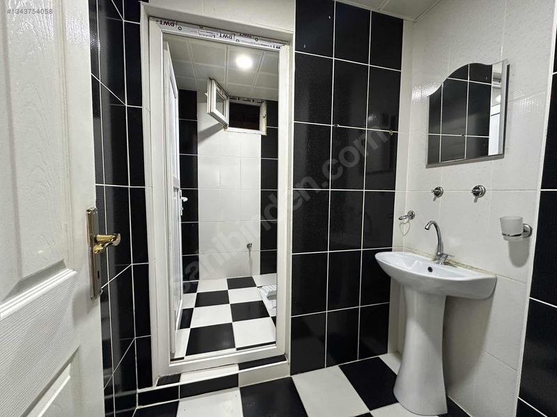 Fırat Mahallesi Rol Sitesinde 160 M² Arakat 3+1 Kiralık — fotoğraf 13