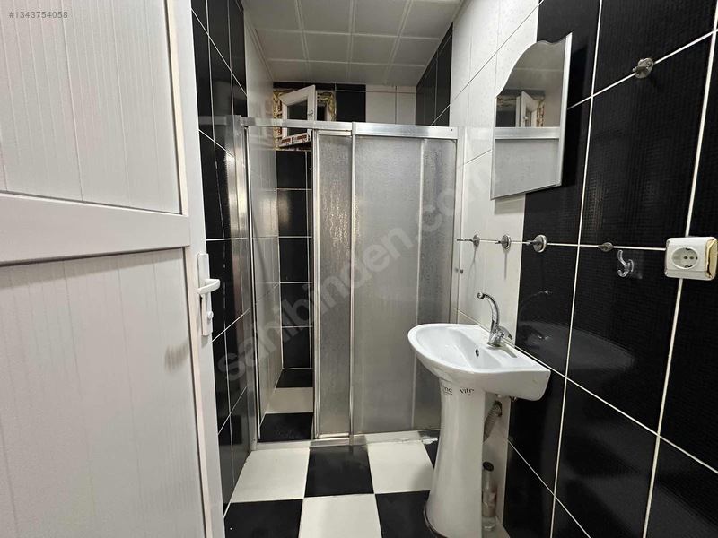 Fırat Mahallesi Rol Sitesinde 160 M² Arakat 3+1 Kiralık — fotoğraf 20