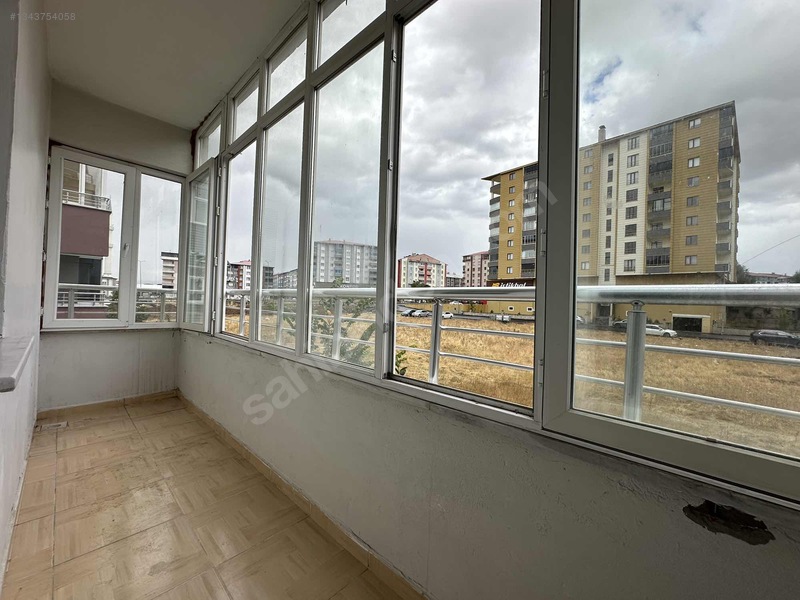 Fırat Mahallesi Rol Sitesinde 160 M² Arakat 3+1 Kiralık — fotoğraf 26