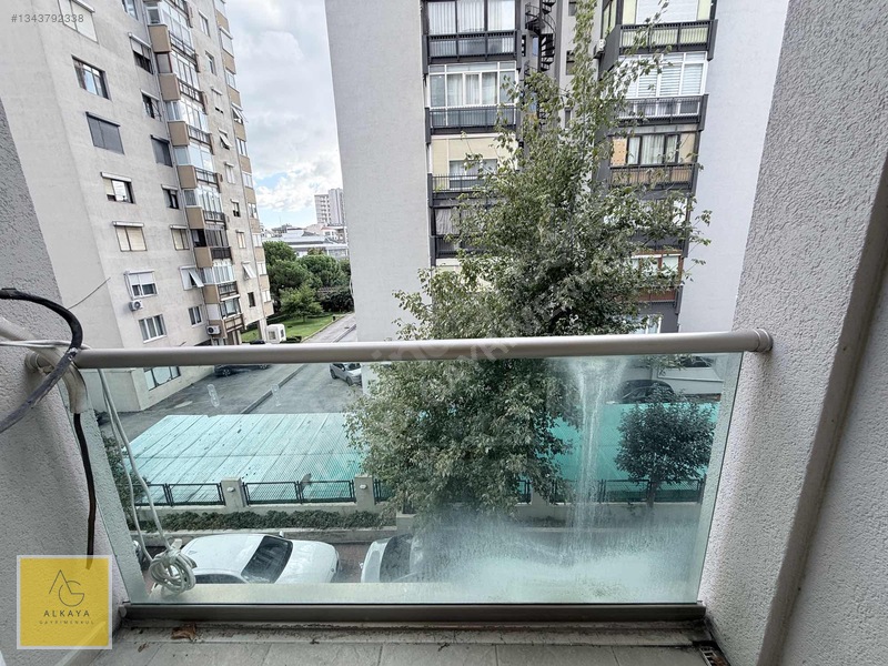 Suadiye'de Satılık 2+1 Boş Daire - 90m² -2 Balkonlu - Otoparklı — fotoğraf 18
