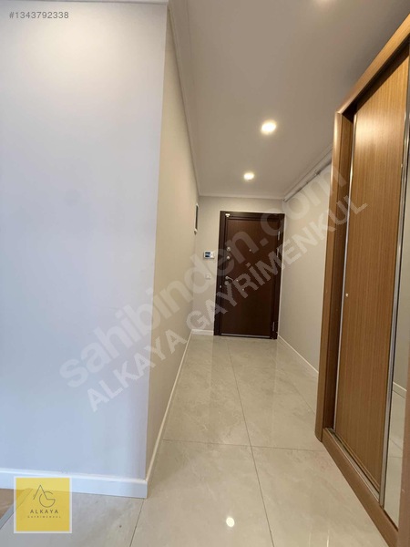 Suadiye'de Satılık 2+1 Boş Daire - 90m² -2 Balkonlu - Otoparklı — fotoğraf 21