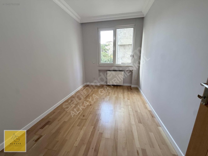Suadiye'de Satılık 2+1 Boş Daire - 90m² -2 Balkonlu - Otoparklı — fotoğraf 26