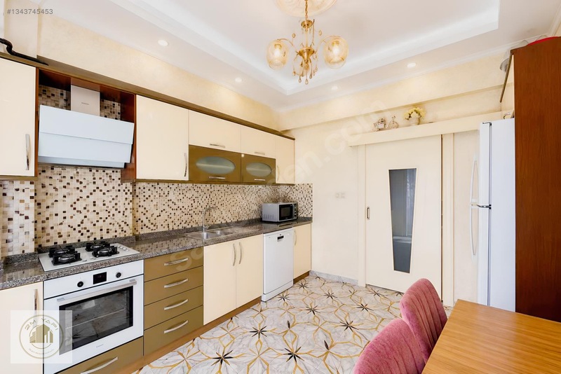 Beykentin Merkezinde 1.etap Pazar Yerine Yakın 3+1 Kiralık Daire — fotoğraf 7
