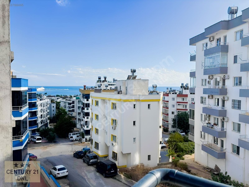 Taşucunda Deniz Manzaralı | Havuzlu Sitede Kelepir Fırsat!