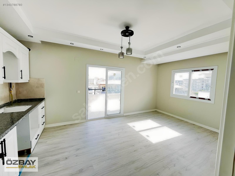 Özbay Emlaktan Avm Valilik Civarı Sıfır Site İçi Eksiksiz Daire — fotoğraf 8