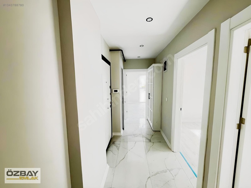 Özbay Emlaktan Avm Valilik Civarı Sıfır Site İçi Eksiksiz Daire — fotoğraf 17