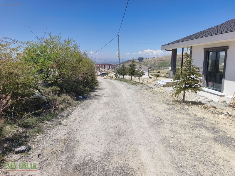 Konakta Satılık Arsa — fotoğraf 3