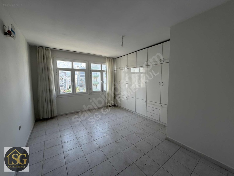 Merkezde, Krediye Uygun, Yenilenmiş 3+1 Daire — fotoğraf 10
