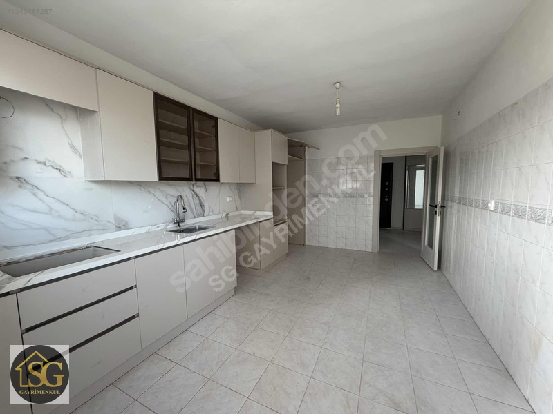 Merkezde, Krediye Uygun, Yenilenmiş 3+1 Daire — fotoğraf 28