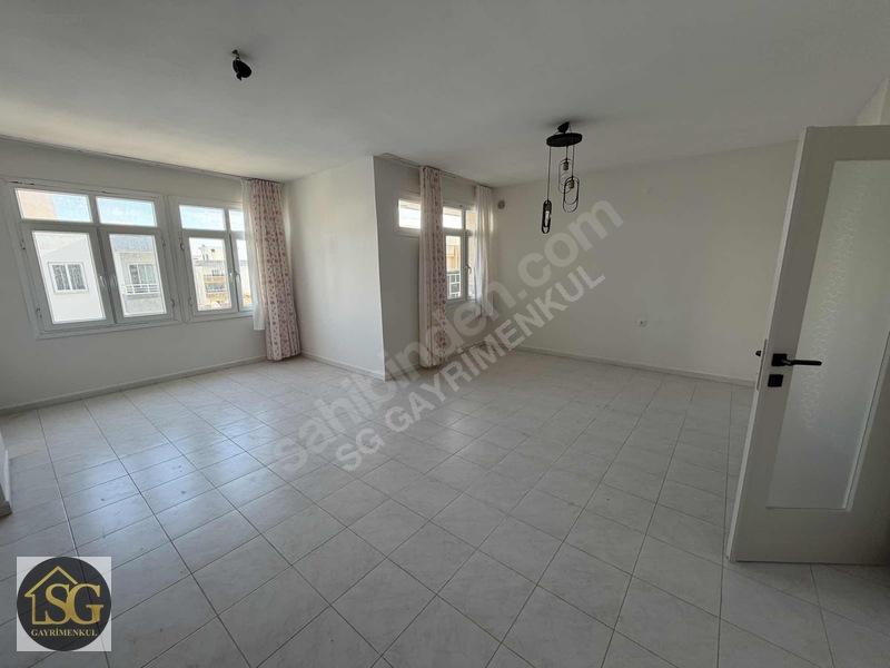 Merkezde, Krediye Uygun, Yenilenmiş 3+1 Daire — fotoğraf 40