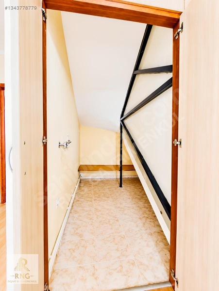 Rng'den Karslılar'da Dubleks 4+1 250 M² Müstakil Bahçeli — fotoğraf 17