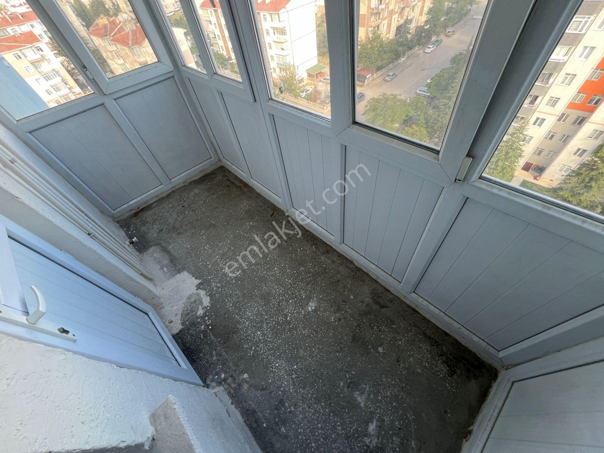 Sincan Ayaş Yoluüzeri Siteiçi 10.arakat Kredi Limıtsız Asansorlü — fotoğraf 7