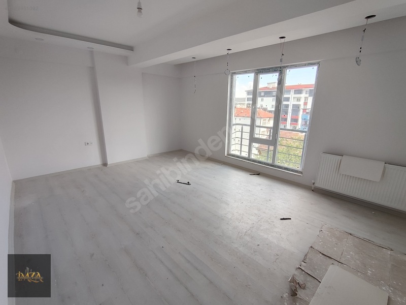 İmza'dan Kırklar Mah.pazarın Yanı Satılık 3+1 Daire Sıfır — fotoğraf 2