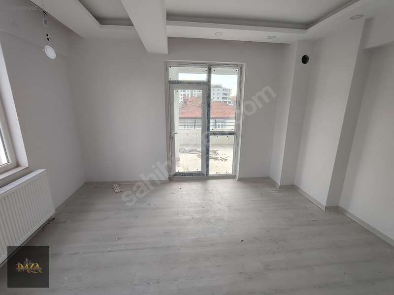 İmza'dan Kırklar Mah.pazarın Yanı Satılık 3+1 Daire Sıfır — fotoğraf 3