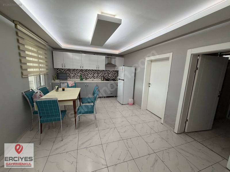 Erciyes Gyo-endürlük'te Satılık Arsa İçerisinde Evi Mevcut — fotoğraf 6