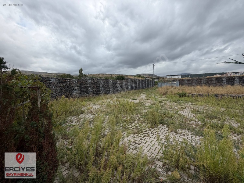 Erciyes Gyo-endürlük'te Satılık Arsa İçerisinde Evi Mevcut — fotoğraf 8