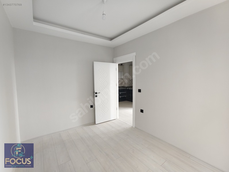 Focus'tan Kombina'da Satılık Kuzey-batı Köşe Cephe 1+1 Daire — fotoğraf 6
