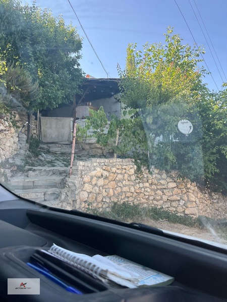 Başyayla Üzümlü Mahallesi'nde 1.252 M² Arsa İçerisinde Kerpiç Ev — fotoğraf 14