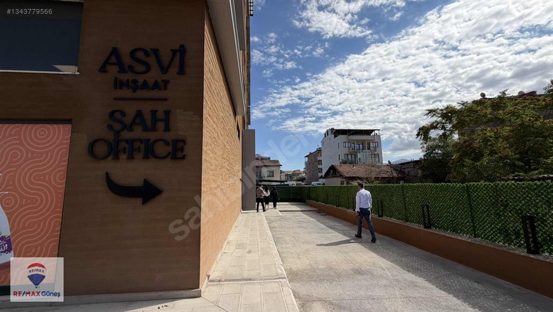 Şah Plaza Çevre Yoluna Sıfır Görünürlüğü Yüksek Ofis&büro — fotoğraf 2
