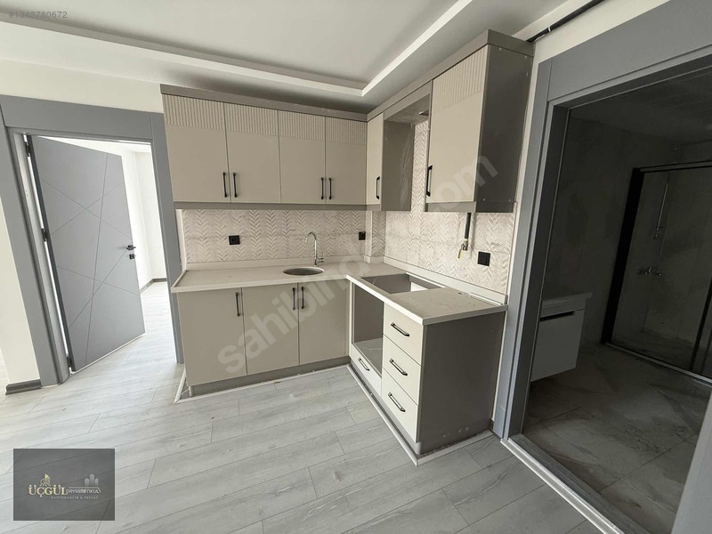 Kaya Kent Plazada Satılık 2+1 Ofis — fotoğraf 3